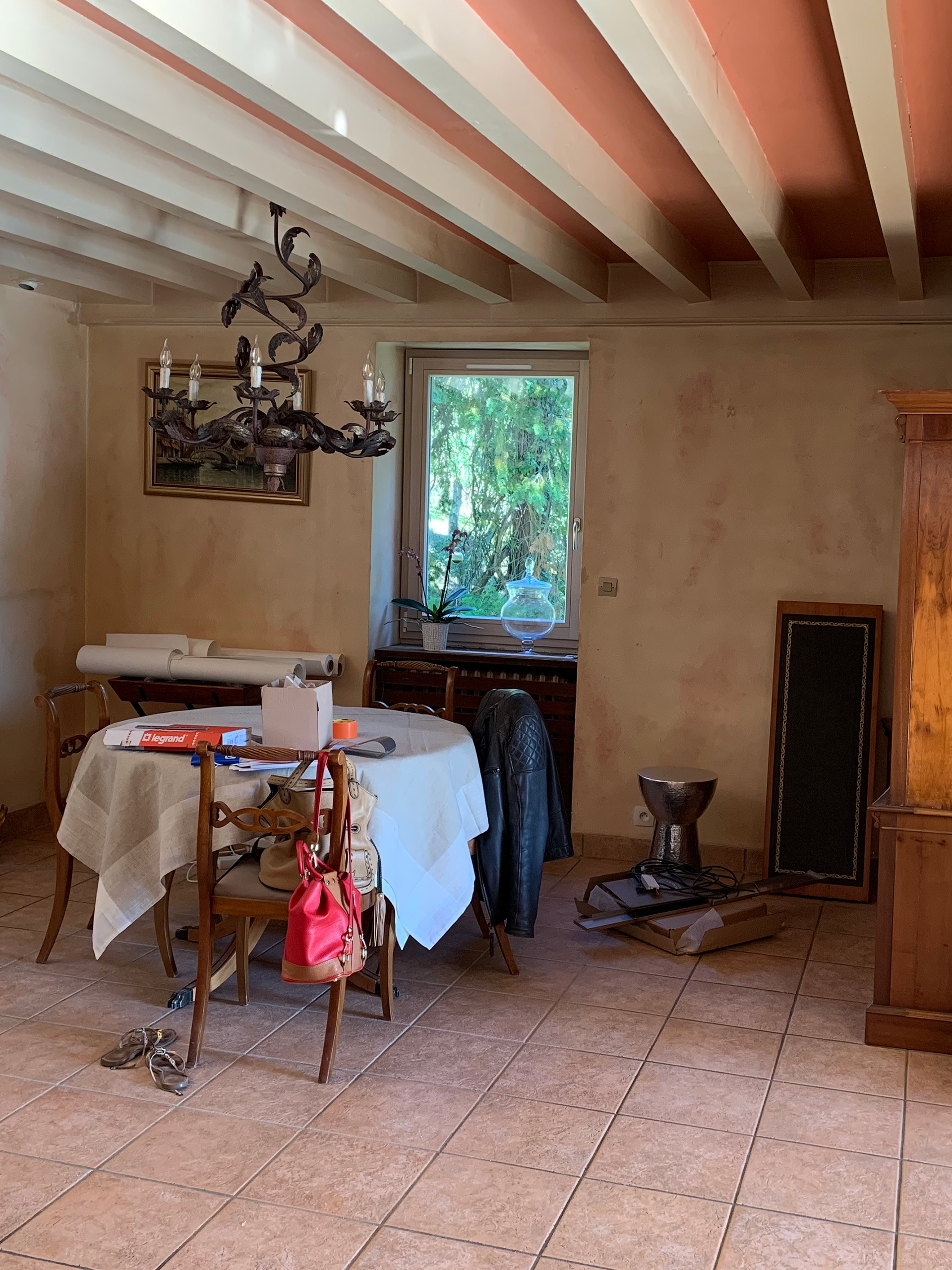 Before image alt
